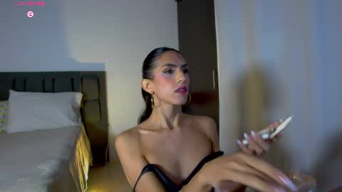 Alana Tobias online show from 13, 7, 2026