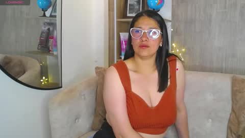 Snapshot of alana_steel_1 chatting on 26, 9, 2025 Alana  online show from 26, 9, 2025