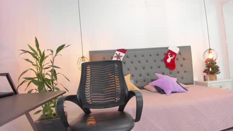 Alana online show from 8, 12, 2024