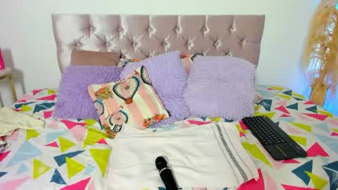 Snapshot of alana_vega69 chatting on 2, 6, 2026 alana_vega69 online show from 2, 6, 2026