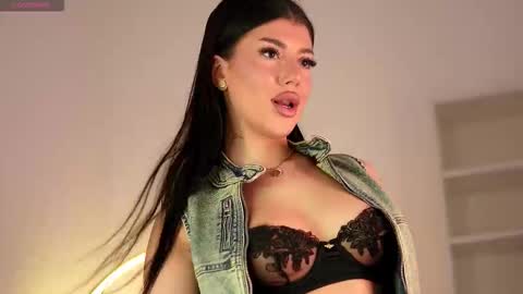 Snapshot of alanabaabe chatting on 12, 3, 2026 AlanaBaabe online show from 12, 3, 2026