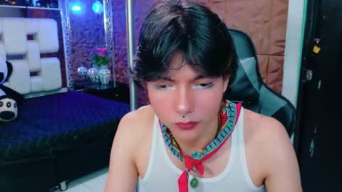 Snapshot of alandelrey57 chatting on 17, 10, 2025 ALAN DEL REY online show from 17, 10, 2025