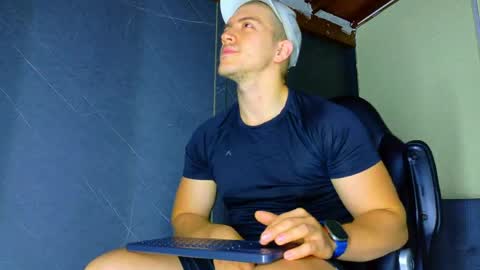 Alan Ferrer online show from 8, 5, 2026