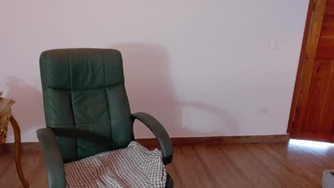 alanis  online show from 30, 4, 2026