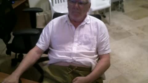 Snapshot of alanlee10allen chatting on 9, 7, 2026 Alanlee10allen online show from 9, 7, 2026