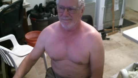 Snapshot of alanlee10allen chatting on 1, 8, 2026 Alanlee10allen online show from 1, 8, 2026