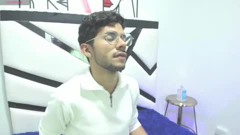 alanvilla_lobo online show from 21, 10, 2025