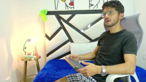 alanvilla_lobo online show from 25, 10, 2025