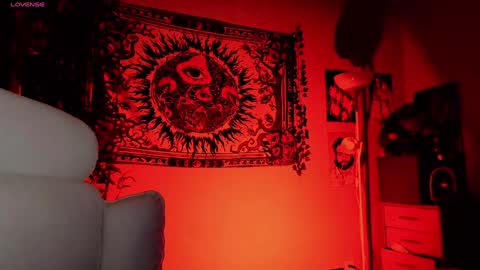 alaska_chan_ online show from 2, 2, 2025