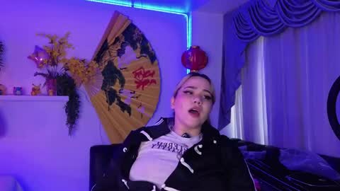 Snapshot of albaandthayron chatting on 25, 4, 2026 albaandthayron online show from 25, 4, 2026