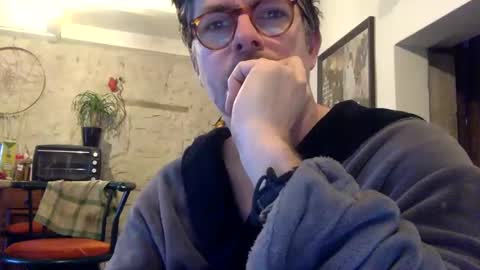 albandant online show from 3, 12, 2024