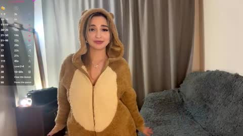 Snapshot of albertinadez chatting on 1, 2, 2026 Viktoria online show from 1, 2, 2026