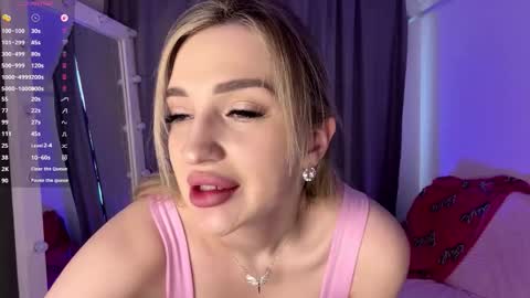 Snapshot of albertinadez chatting on 19, 3, 2026 Viktoria online show from 19, 3, 2026