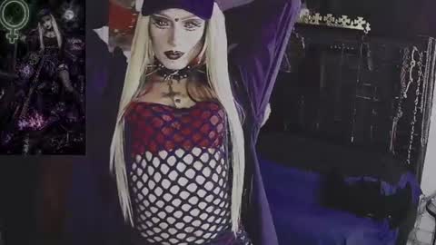 Mistic witch online show from 4, 7, 2026
