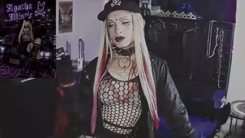 Mistic witch online show from 3, 8, 2026