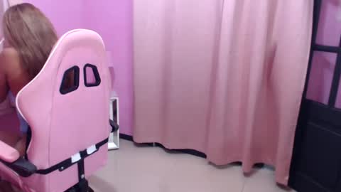 aldana_stone online show from 15, 11, 2025