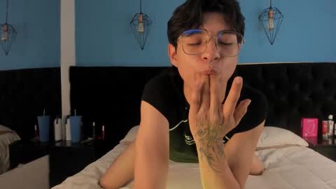 ale_aurarashi online show from 2, 10, 2025