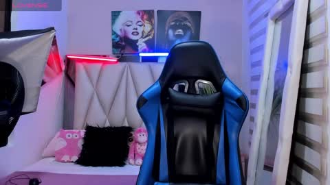 Snapshot of ale_noah_xxx chatting on 15, 12, 2024 ale_noah_xxx online show from 15, 12, 2024