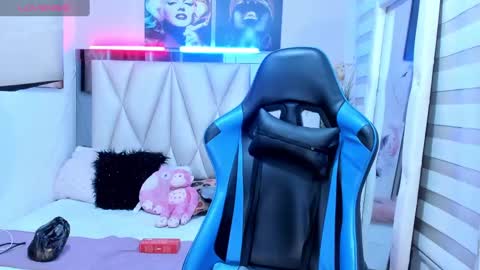 Snapshot of ale_noah_xxx chatting on 1, 2, 2025 ale_noah_xxx online show from 1, 2, 2025