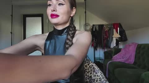 Alecssalove online show from 20, 10, 2025