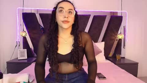 Alehia Cute online show from 22, 3, 2026