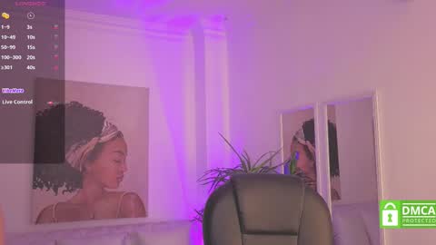 Alejandra online show from 15, 9, 2025