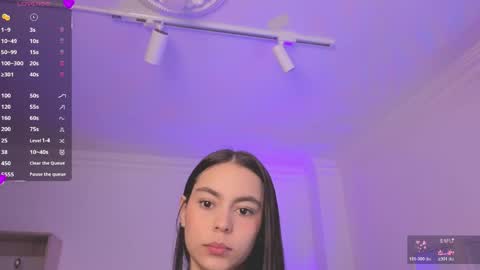 Alejandra online show from 15, 4, 2026