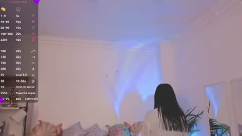 Alejandra online show from 25, 6, 2026
