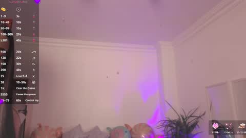 Alejandra online show from 26, 6, 2026