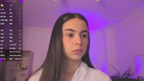 Alejandra online show from 20, 7, 2026