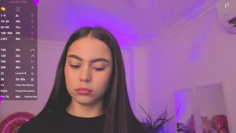 Alejandra online show from 24, 7, 2026