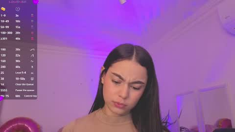 Alejandra online show from 28, 7, 2026