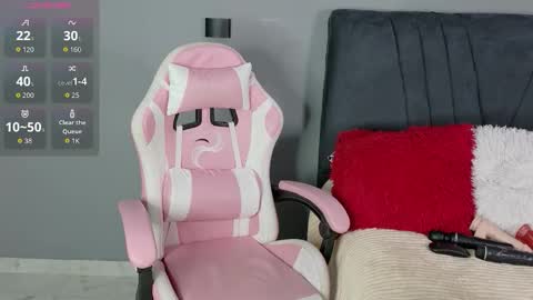 Snapshot of alejaa_jonees chatting on 6, 11, 2025 Alejandra Jones online show from 6, 11, 2025