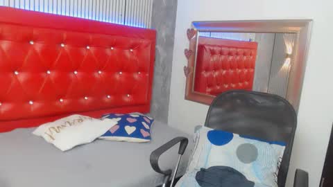   online show from 20, 12, 2025