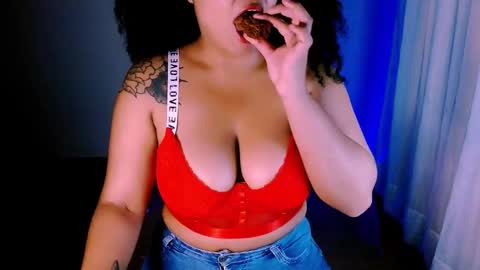 Alejandra  online show from 29, 1, 2025