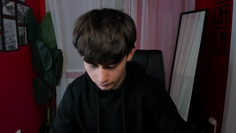 Alejandro online show from 23, 11, 2025