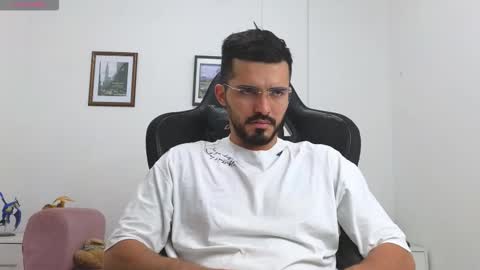 alejandroo_7 online show from 27, 9, 2025