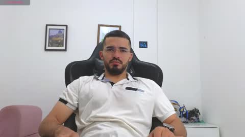 alejandroo_7 online show from 14, 12, 2025