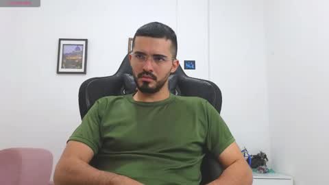 alejandroo_7 online show from 17, 12, 2025