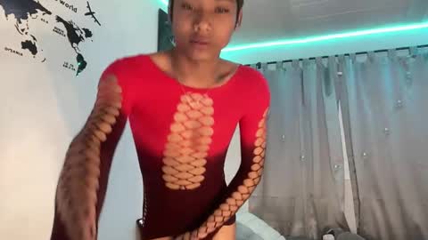 alejo_cute online show from 27, 5, 2026