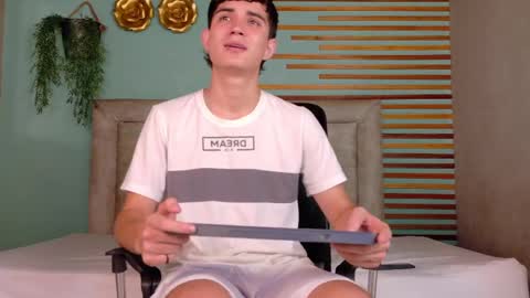 alejo_gray1 online show from 6, 6, 2026