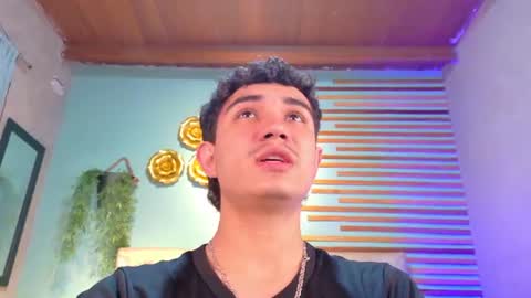 alejo_gray1 online show from 16, 6, 2026