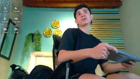 alejo_gray1 online show from 20, 6, 2026