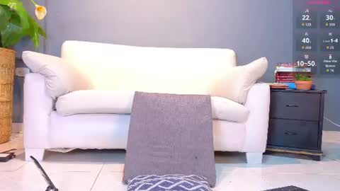 alejo_gray1 online show from 3, 7, 2026