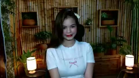 Snapshot of aleonna04302000 chatting on 23, 3, 2026 Aleonna online show from 23, 3, 2026