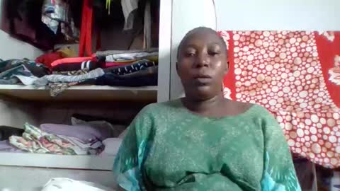 Noreen Kennth and Emilly online show from 3, 11, 2025