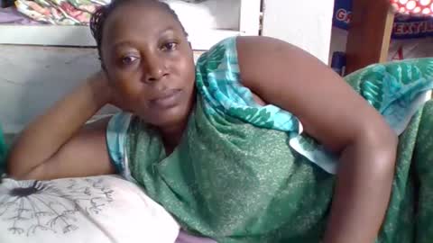 Noreen Kennth and Emilly online show from 4, 11, 2025