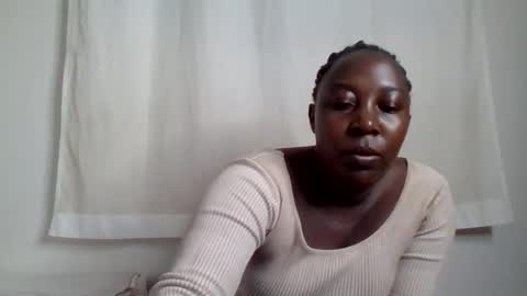 Snapshot of alesha_ chatting on 4, 7, 2026 Noreen Kennth and Emilly online show from 4, 7, 2026