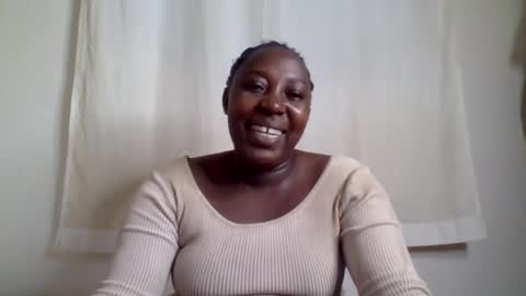 Snapshot of alesha_ chatting on 4, 7, 2026 Noreen Kennth and Emilly online show from 4, 7, 2026