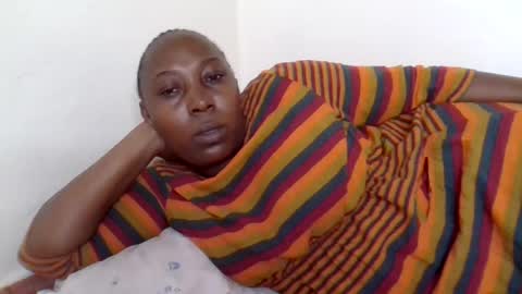 Snapshot of alesha_ chatting on 8, 7, 2026 Noreen Kennth and Emilly online show from 8, 7, 2026